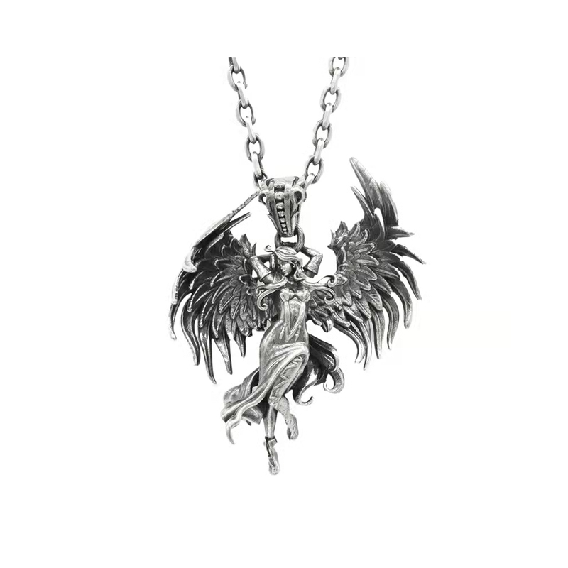 Collier pendentif ange maléfique